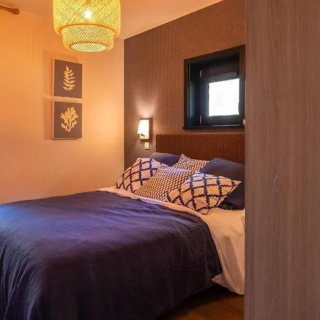 Spacious Getaway With Nature Antoing