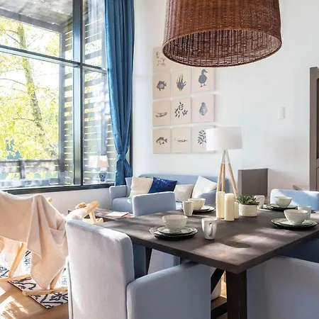 Spacious Getaway With Nature بيت للعطل Antoing