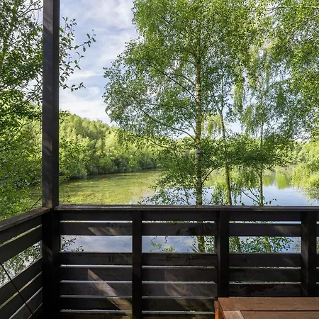 Spacious Getaway With Nature Dom wakacyjny Antoing