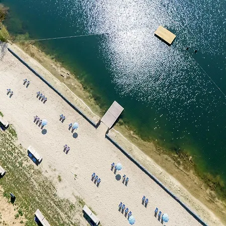 Spacious Getaway With Nature بيت للعطل Antoing