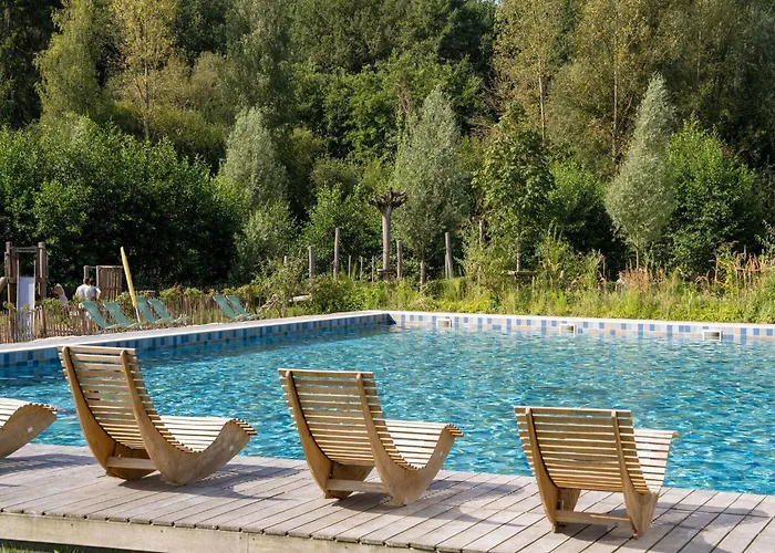 Spacious Getaway With Nature Hébergement de vacances Antoing